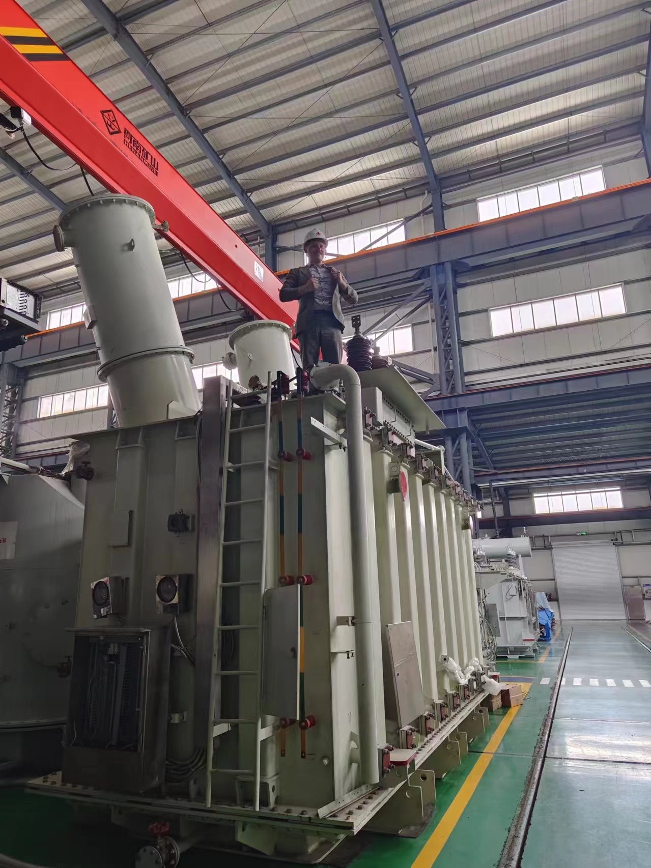 Welcomes Foreign Clients for Inspection and Delivery Welcomes Foreign Clients for Inspection and Delivery